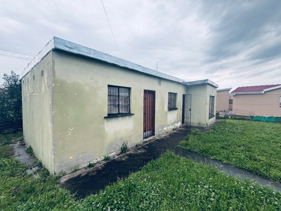 2 Bedroom Property for Sale in Dimbaza Eastern Cape